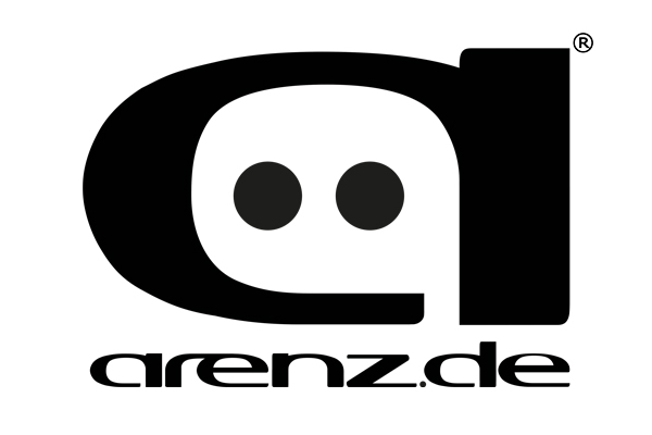 Logo von Arenz.de mit einem stilisierten Buchstaben "a" in Schwarz, das mit zwei Punkten kombiniert ist, dargestellt auf einem weißen Hintergrund.
